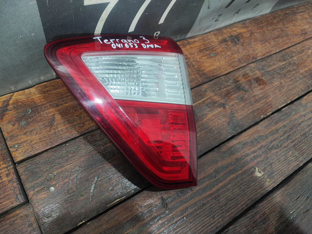 Фонарь задний правый Nissan Terrano 3 (D10) 14-22 Б/У Оригинал 265503061R