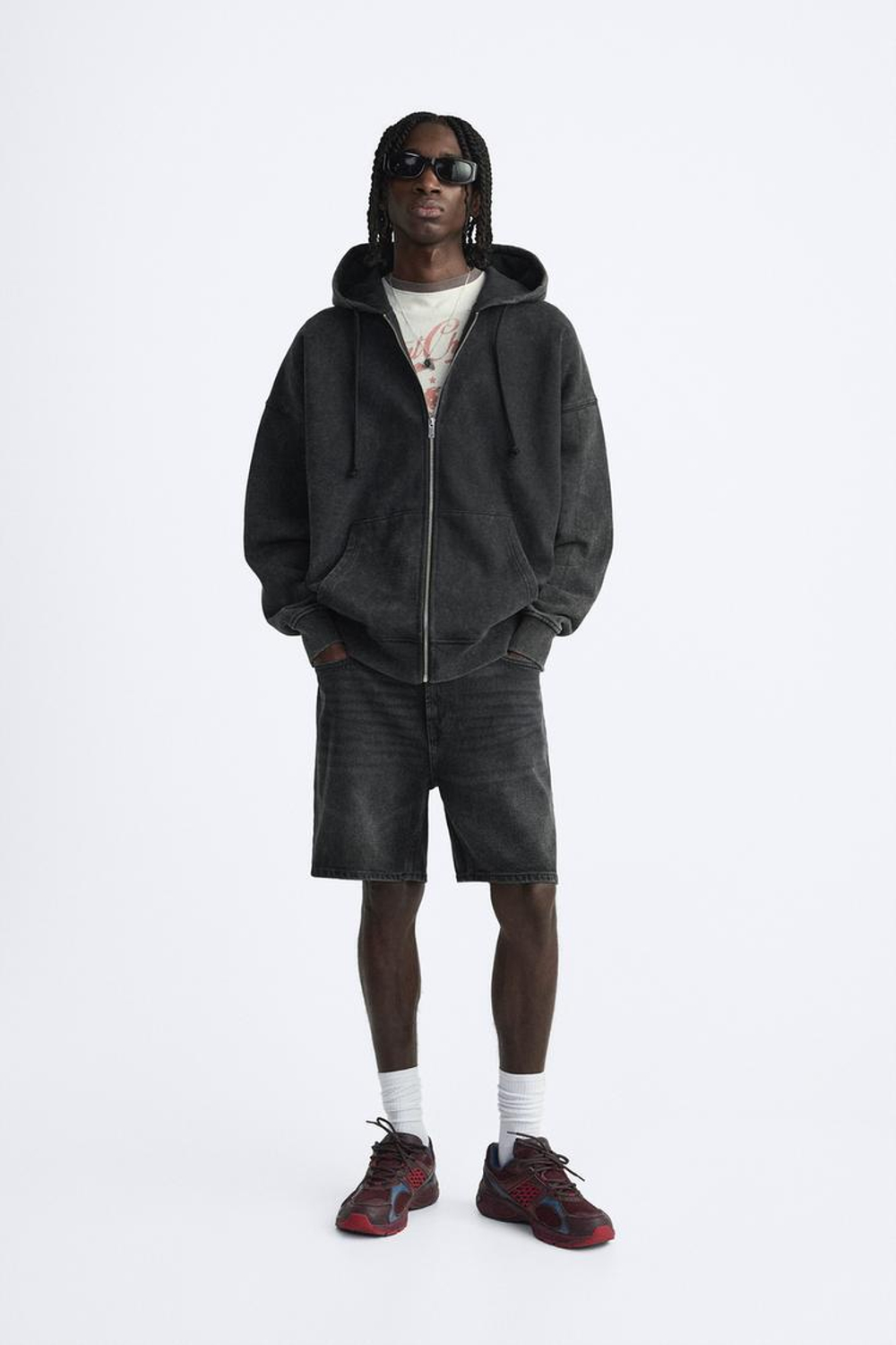 ZARA БАЗОВЫЕ ДЖИНСОВЫЕ ШОРТЫ, УГОЛЬНЫЙ