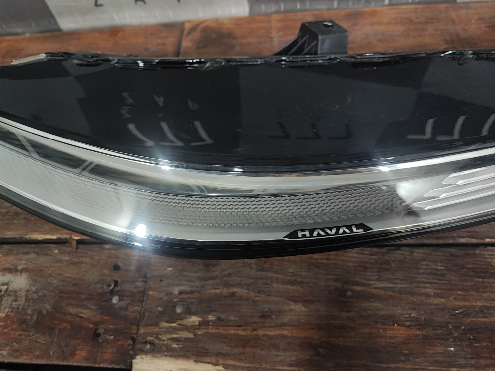 ДХО левый Haval F7 2, F7x 2 24-нв Б/У Оригинал 4102113XKN02A