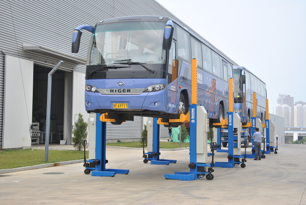 FC75W-4 Комплект беспроводных подкатных колонн для грузовых автомобилей, г/п 7.5 т.  (4шт)