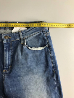 Джинсы комфортной посадки, визуально на 46 размер