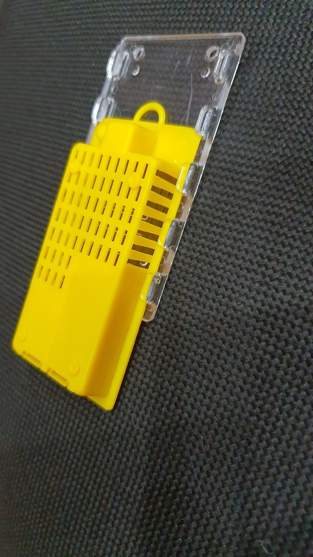 Клеточка рассылочная жёлтая пластик