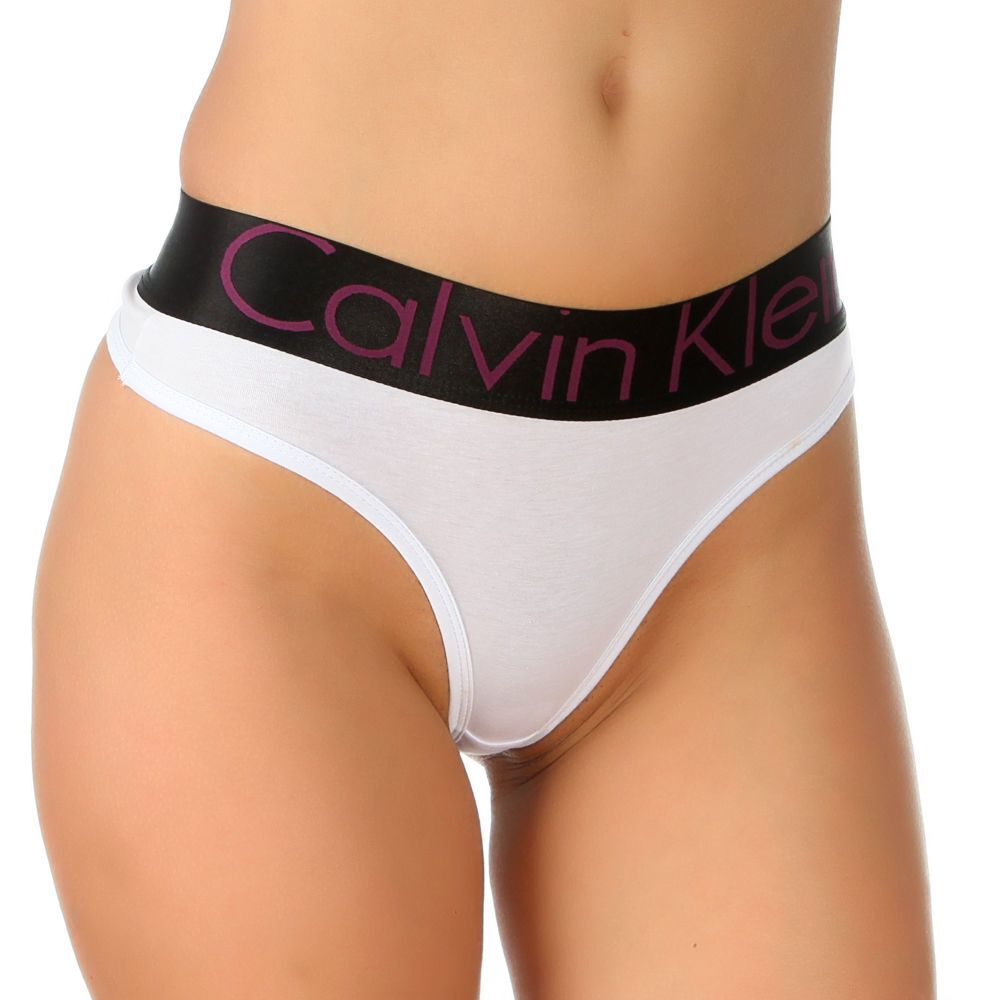 Женские трусы тонги белые с черной резинкой и фиолетовыми буквами Calvin Klein Women Thong W-Black V- Letters