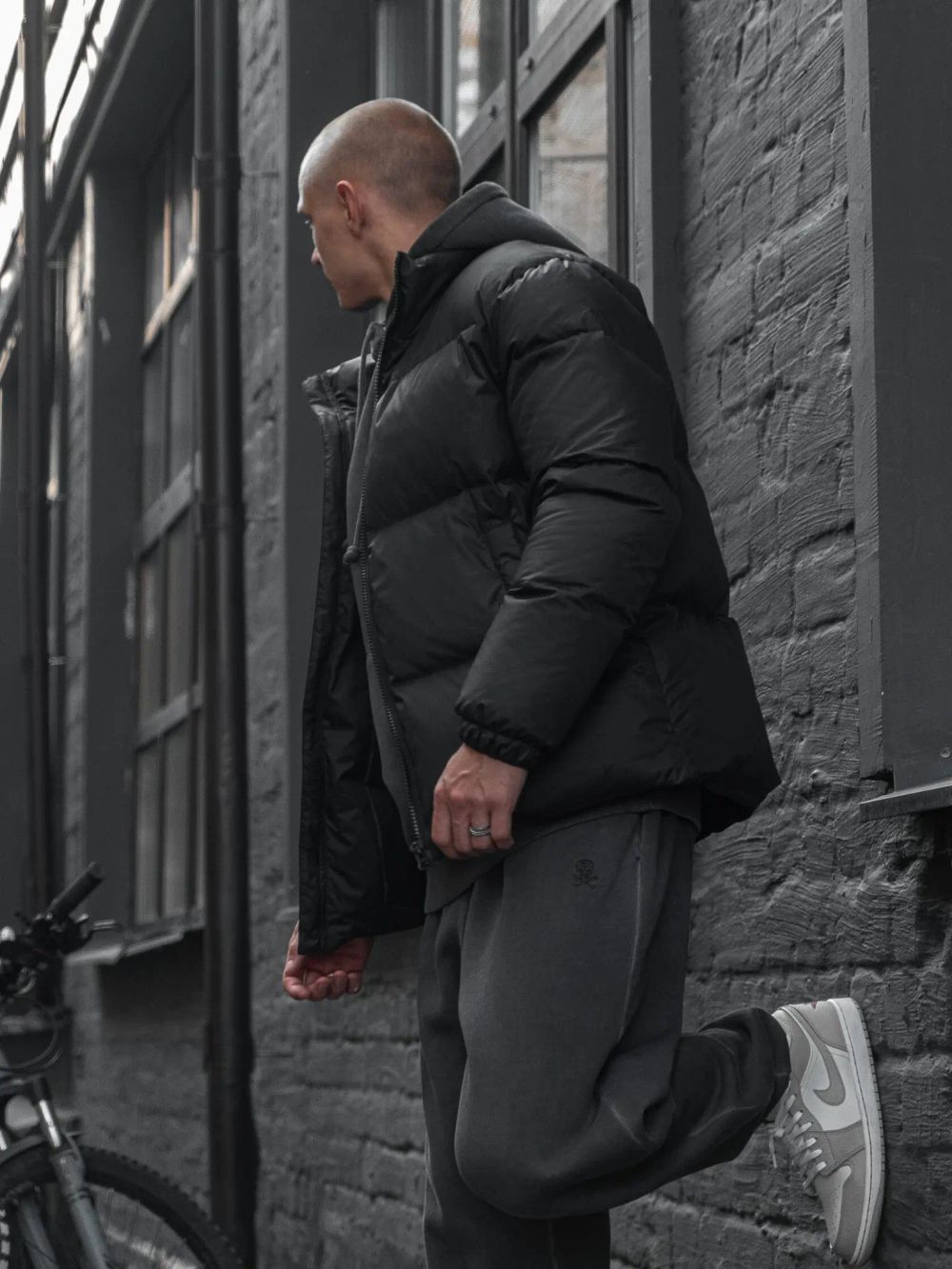 Пуховик Hardlunch AW25 черный