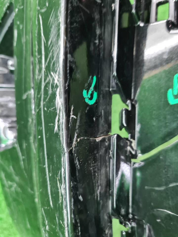 Бампер передний Audi Q3 1 8U (2014-2018)