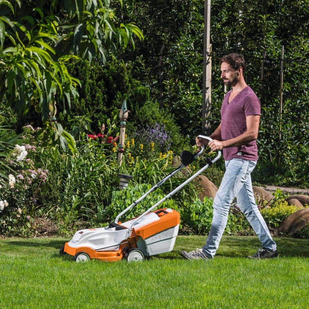 Газонокосилка Stihl RMA 235 без АКБ и З/У, аккумуляторная