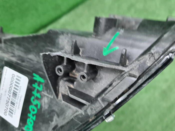 Корпус фары правый BMW 8er G14 G15 G16 (2018-2022)