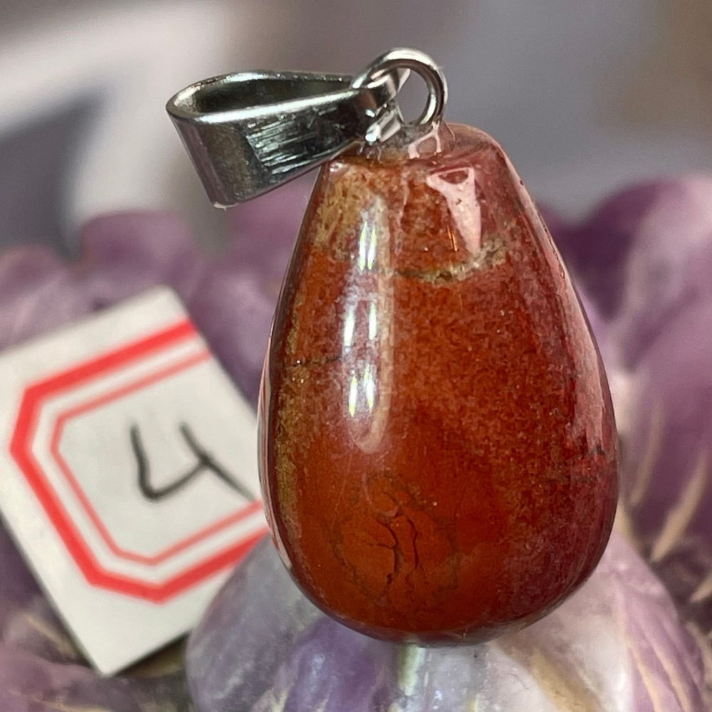 37171 Яшма красная Кулон капля объемная 20мм