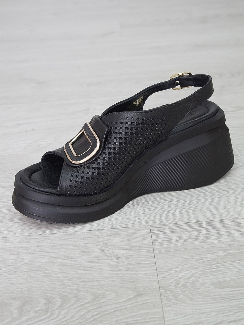 Босоножки женские DONNA CRIS 218-6003-01