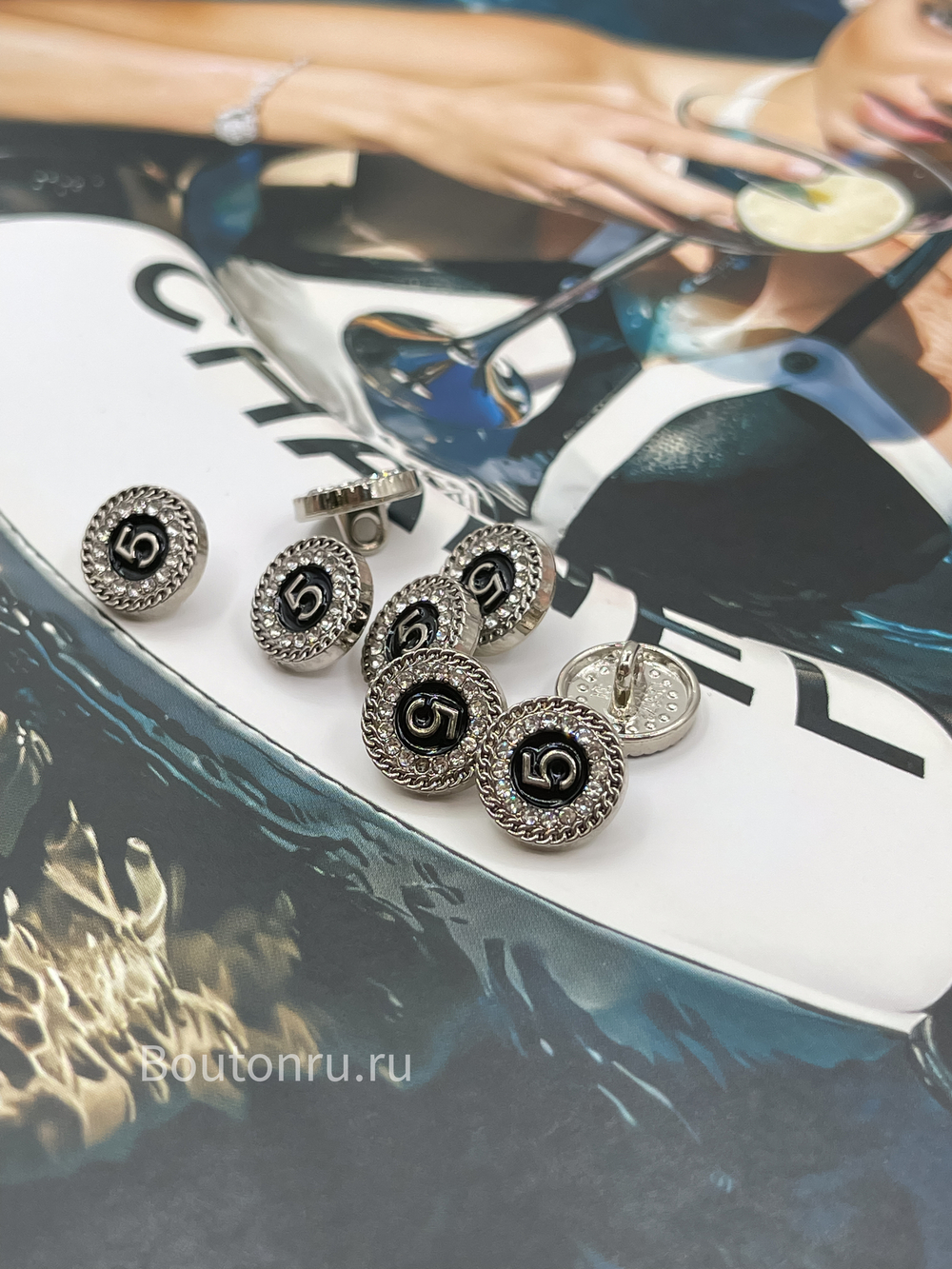 Пуговицы Шан.№5 с черной эмалью в серебре