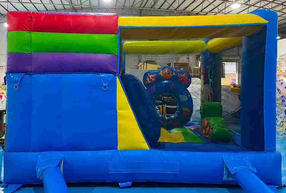 Коммерческий надувной батут «Подводный мир 2» 4*3,5*2,5 м