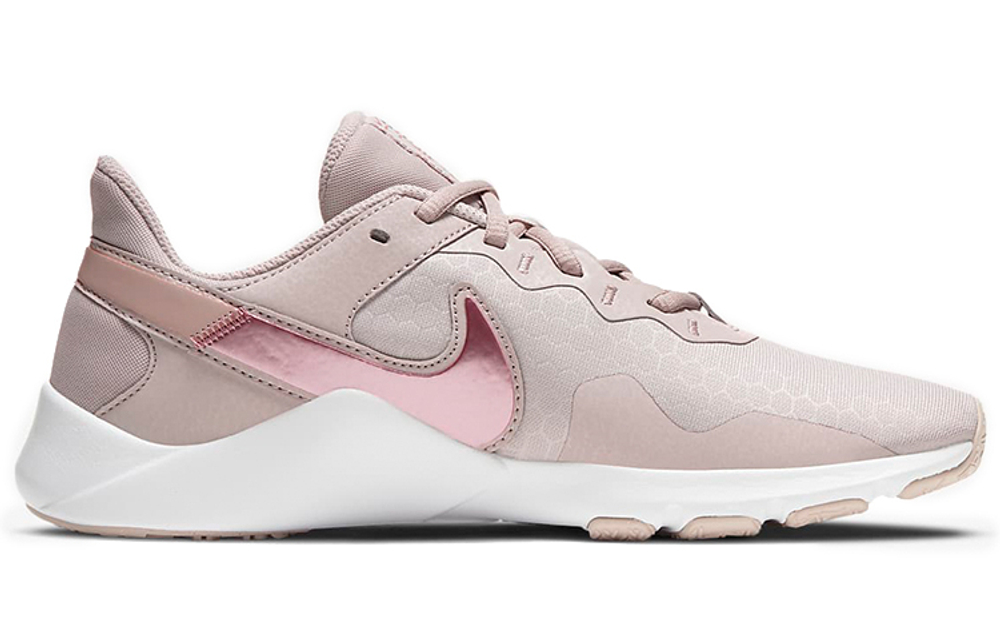 Кроссовки Nike Legend Essential 2 (Женская размерная сетка)