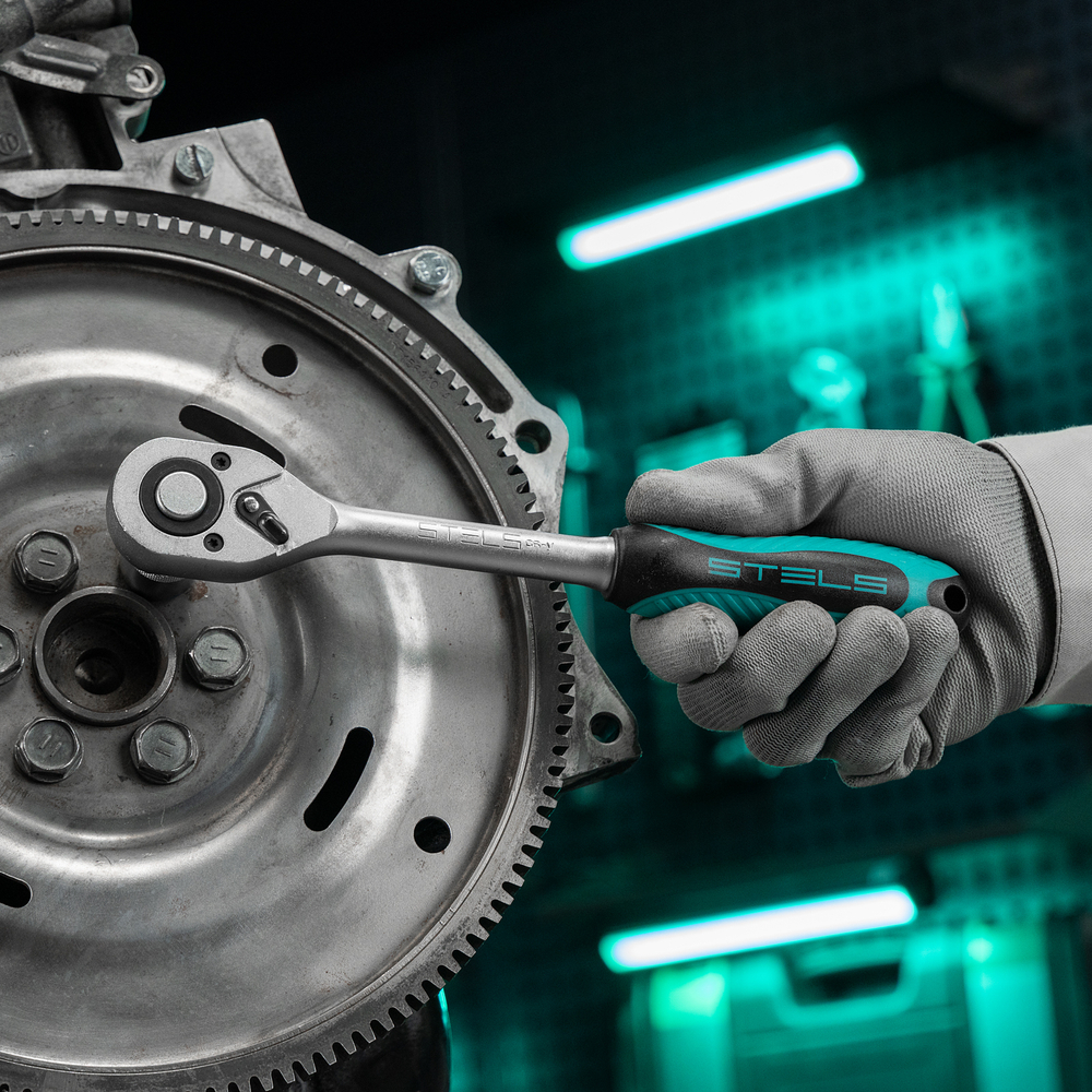 Набор торцевых головок с трещоткой 1/2", 24 предмета Stels