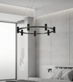 Подвесная люстра из чёрного травертина с кольцевой формой.