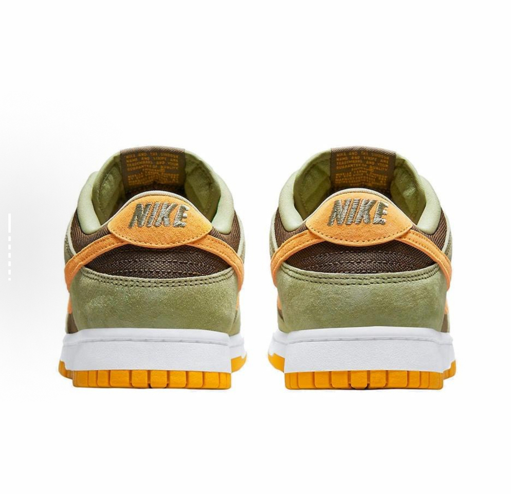 NIKE DUNK LOW DUSTY OLIVE