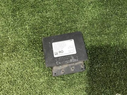 Блок управления стояночным тормозом Mercedes CLA C117 (2013-2019)