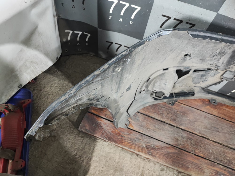 Бампер передний Toyota Highlander 2 (U40) 10-13 Б/У Оригинал 5211948540