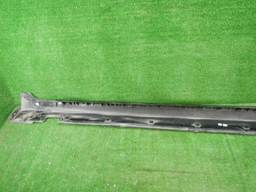 Накладка порога правая Genesis G90 (16-19)