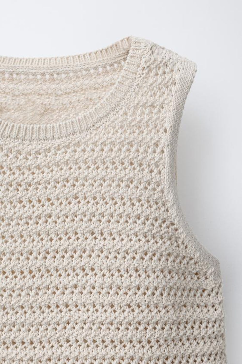 ZARA ТРИКОТАЖНЫЙ ТОП С БАХРОМОЙ, ЭКРЮ