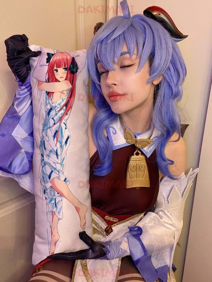 Мини дакимакура Нино Накано из Пять невест арт. M0837, 60х20 см