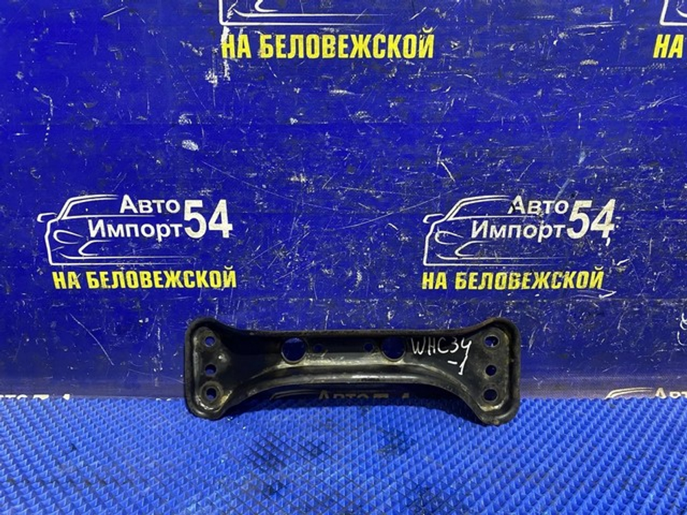 Балка передняя поперечная NISSAN STAGEA 1996-1998