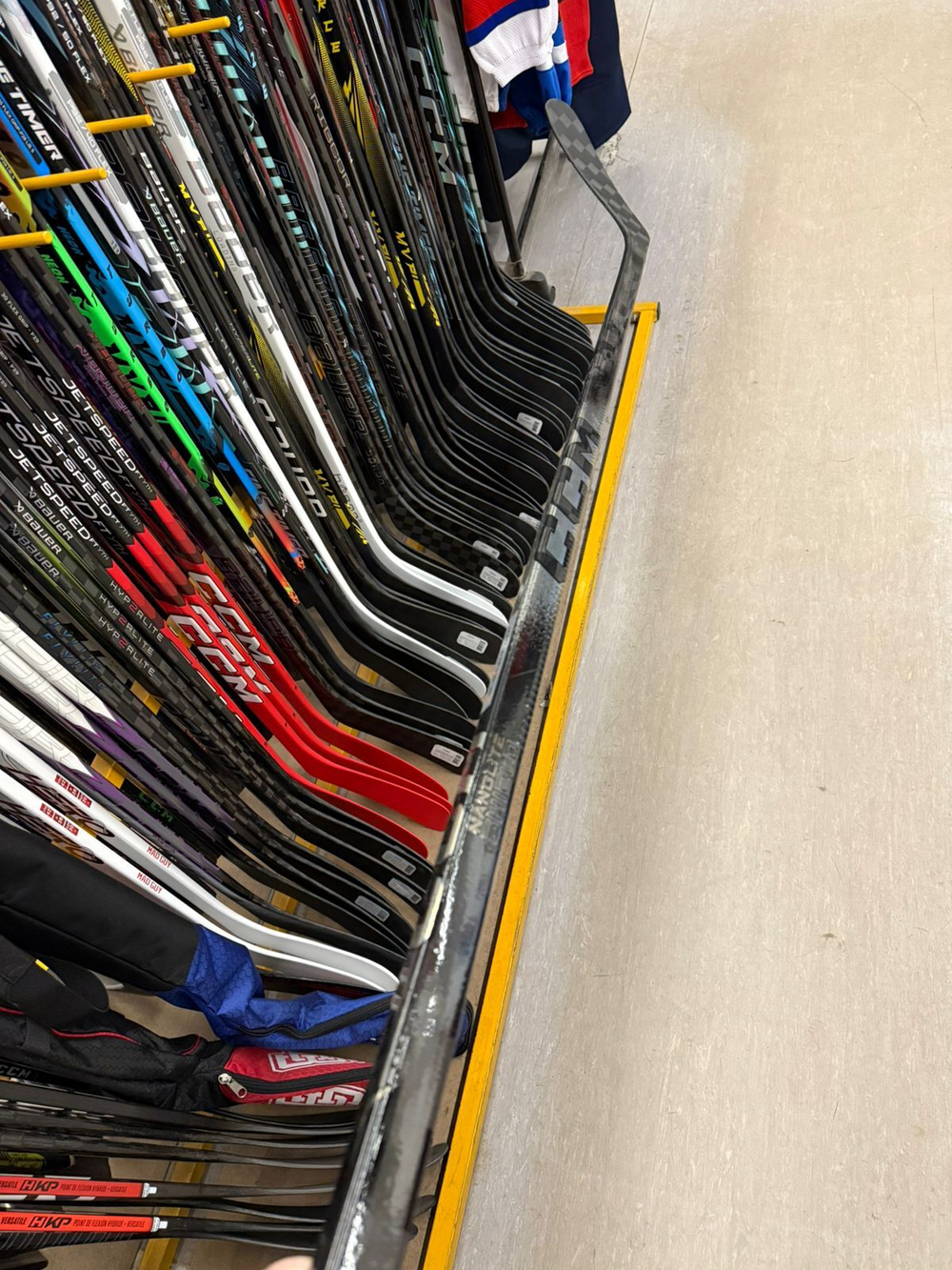 CCM trigger 10 pro INT 55 FLEX P28 - LEFT