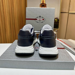 Кроссовки Prada
