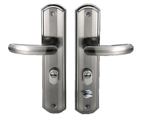 Ручки на планке S-Locked 8010 универ.д/КИТАЙ. металл.дверей  /010953