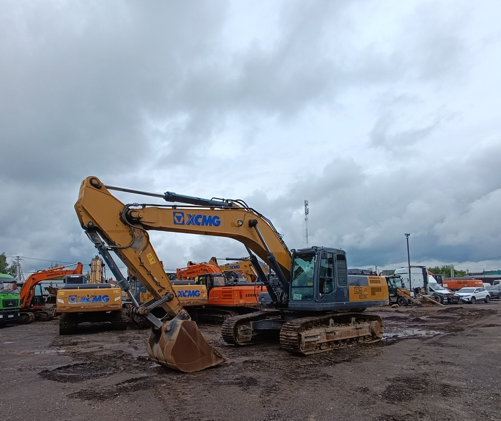 XCMG XE335 Экскаватор XE335C (Дизельный, 7,8 л, 259 л.с., АТ)