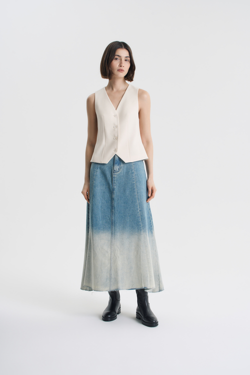 Жилет приталенный