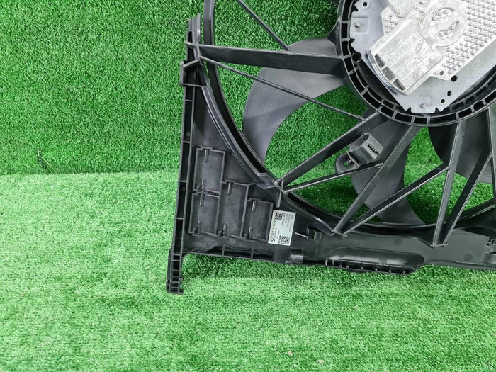 Диффузор с вентилятором BMW 5er F10 (2009-2017)