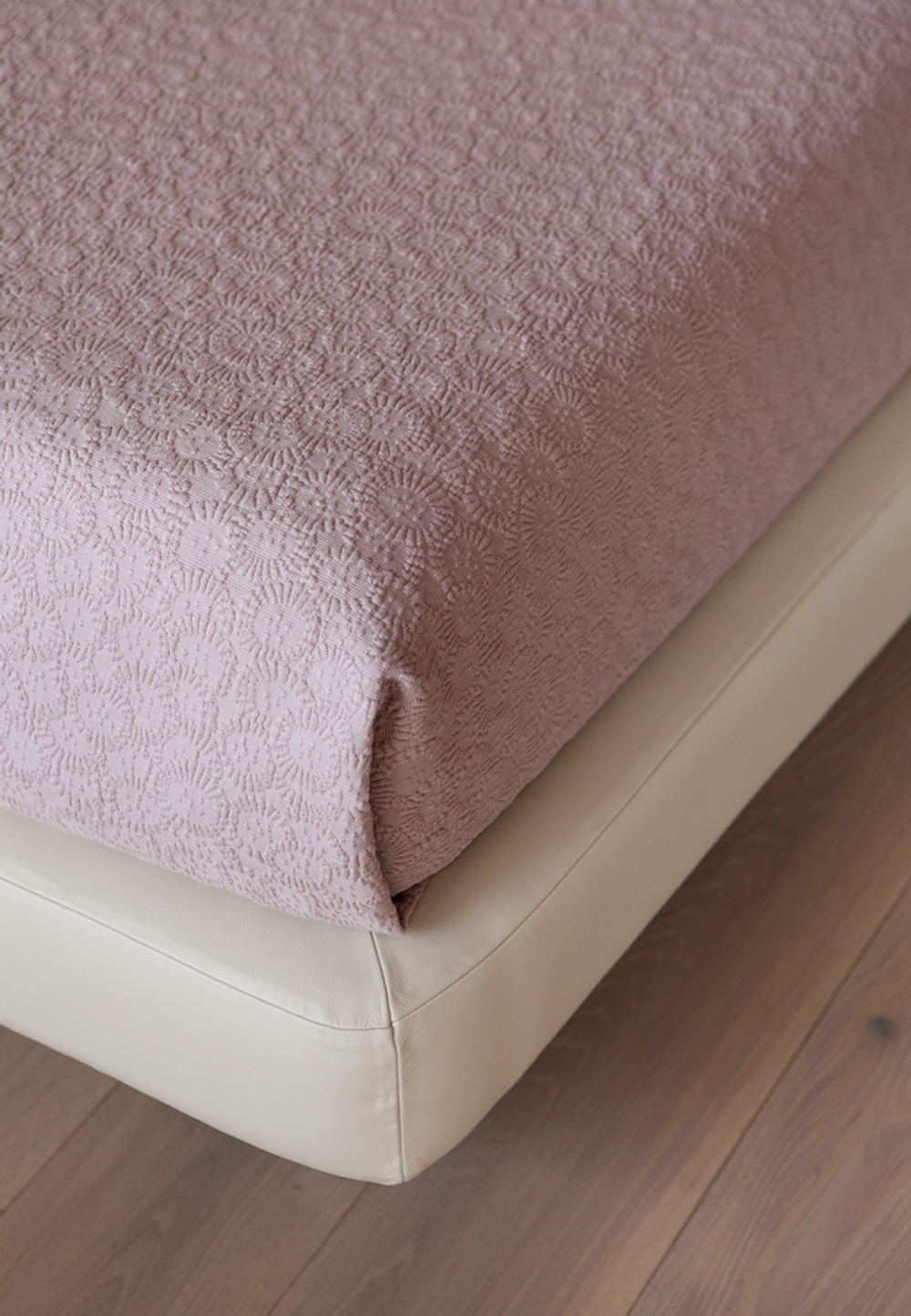 Покрывало 220x240 Luxberry Moss дымчато-розовое