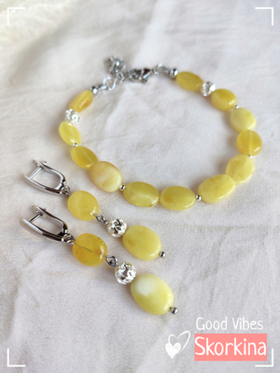 Комплект с натуральным янтарём "Сокровища Балтики": браслет и серьги : авторский / Good Vibes Skorkina