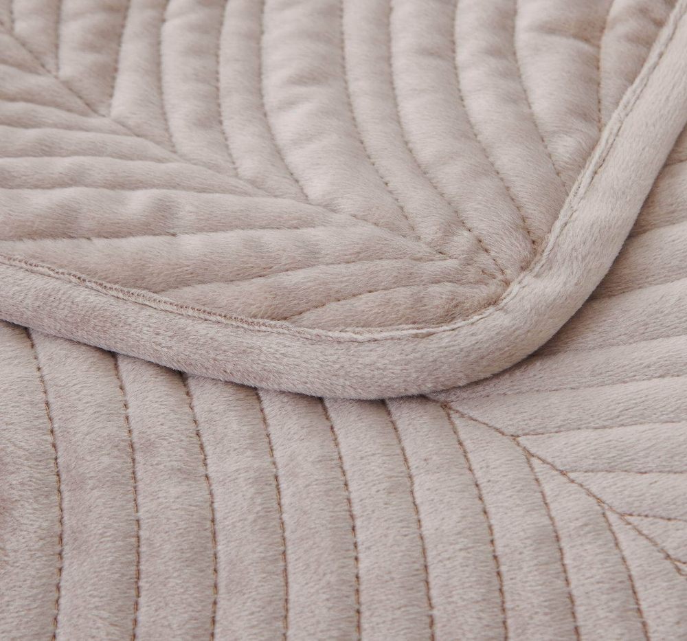 Покрывало 160х220 и наволочка 50х70 Sofi De MarkO Ноэль кремовое