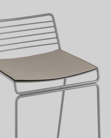 Стул полубарный Hero серый с подушкой