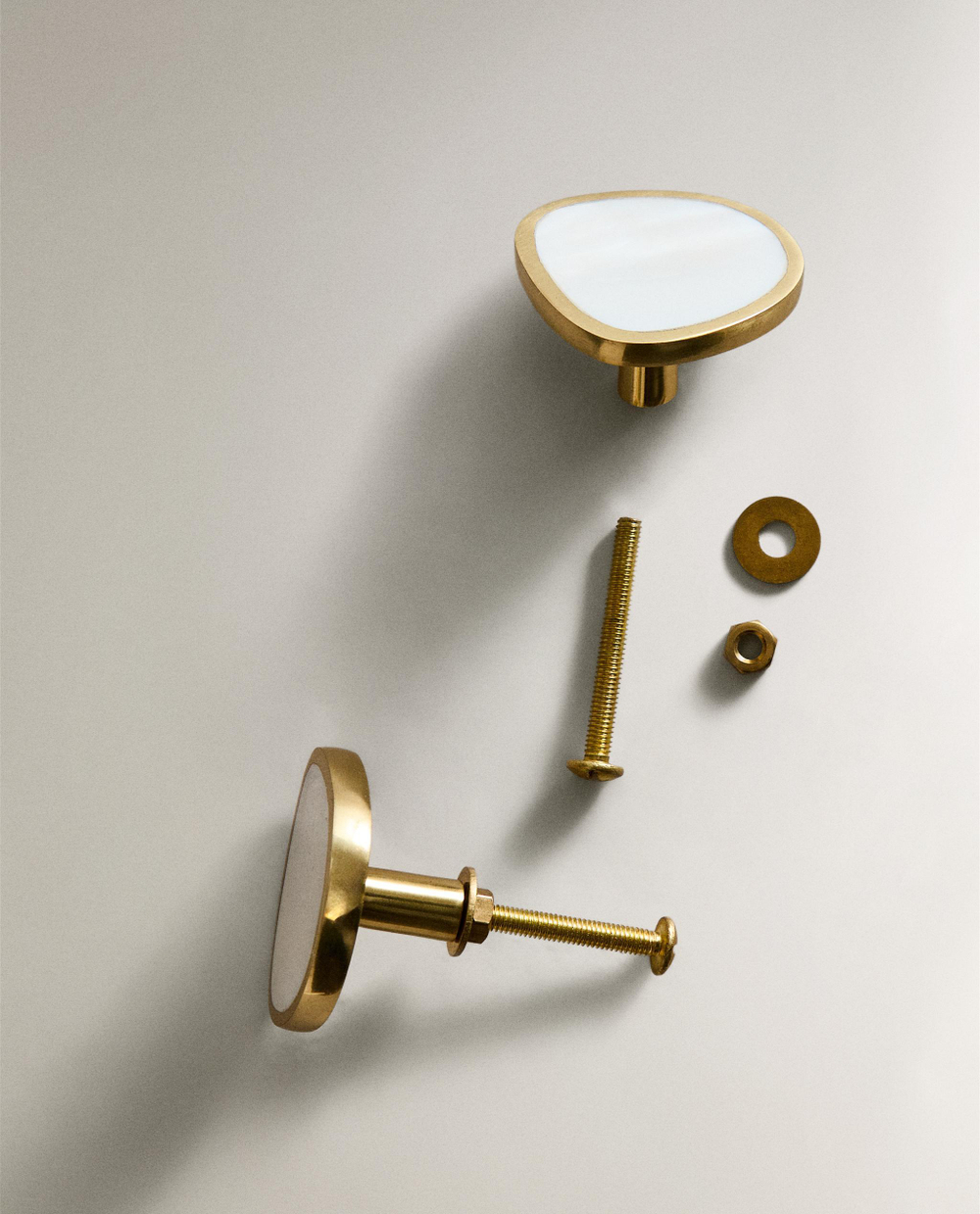 Мебельная ручка Zara Home, 4х3.8х3.8 см, золотой, 2 шт., 6302/555
