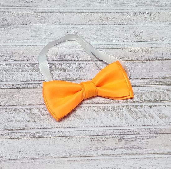 Галстук бабочка классика, лайм глянец