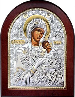 Страстная икона Божией Матери в серебряном окладе