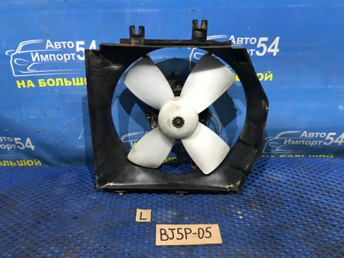 Диффузор радиатора двигателя MAZDA FAMILIA 2000