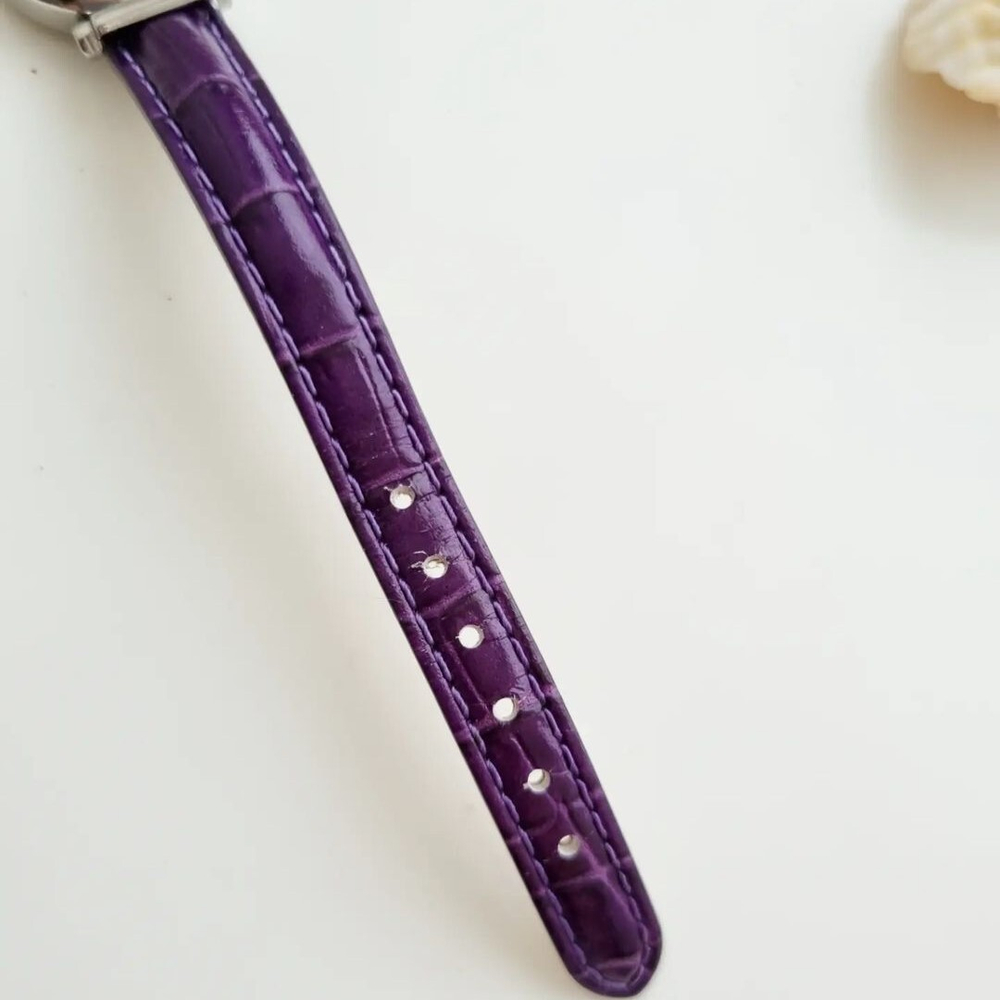 Часы Anne Klein