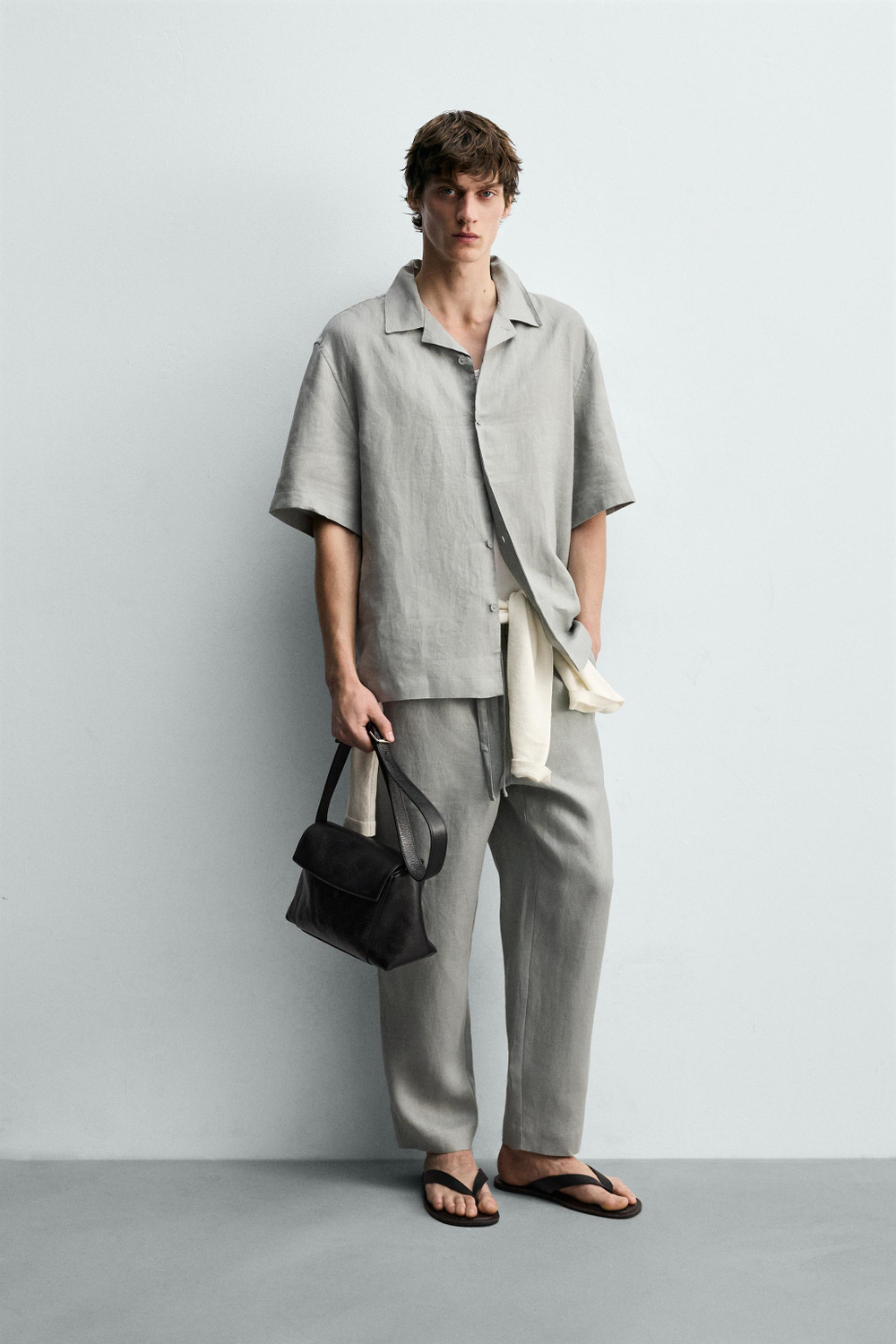 ZARА РУБАШКА RELAXED FIT ИЗ 100% ЛЬНА, СВЕТЛО-СЕРЫЙ