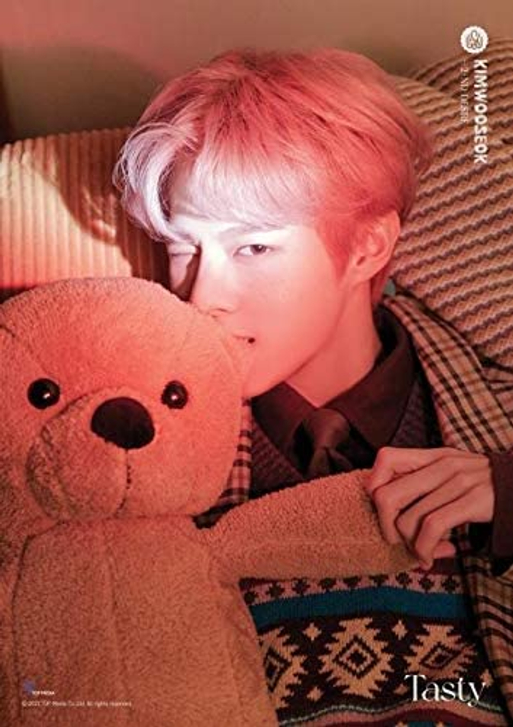 Альбом Kim Wooseok - Tasty 2nd Desire Album RANDOM Version
