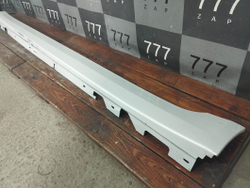 Накладка порога левого BMW 5-Series (G30) 17-20 Б/У Оригинал 51777475603