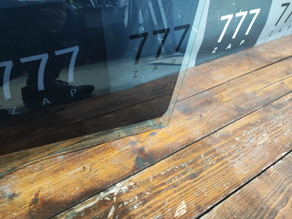 Стекло двери передней левой Honda CR-V 2 (RD) 01-06 Б/У Оригинал 73350SCAG10