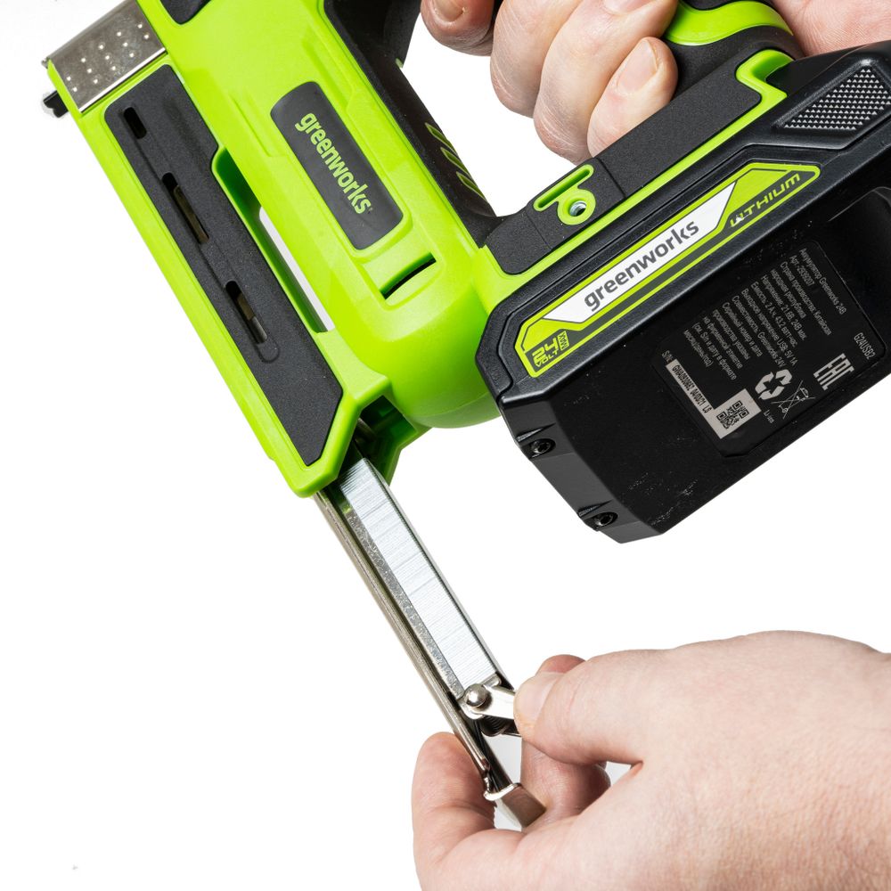 Гвозде-/ Скобозабиватель (степлер) акк. Greenworks G24CS10, 24V, 60 уд/мин, скобы Т53, гвозди Т47,1х2Ач,ЗУ,кор (3400107CUA)