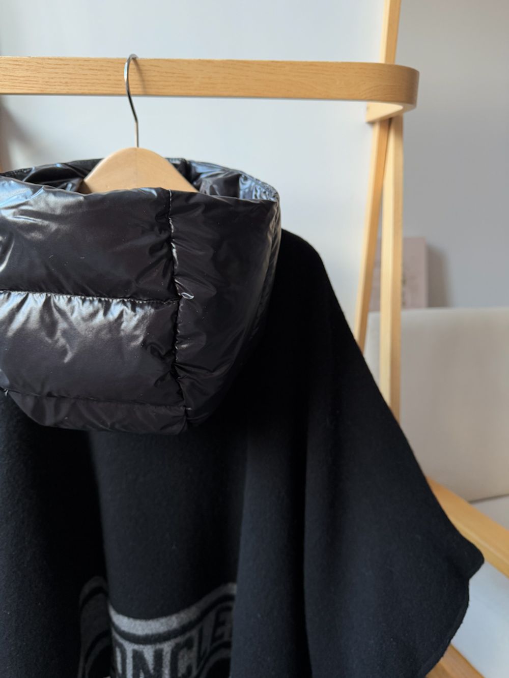 Шерстяное пончо Moncler, 116