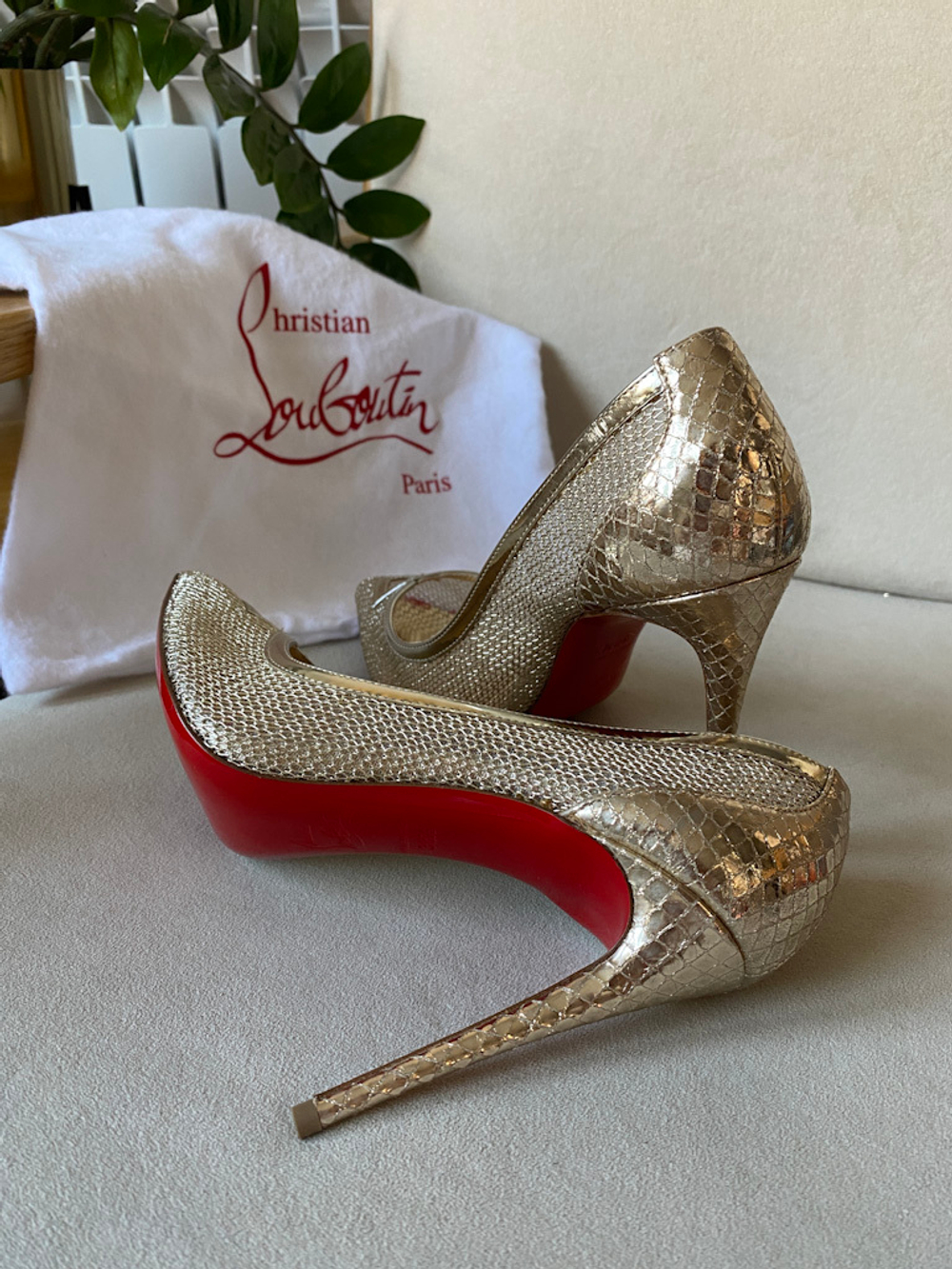 Туфли Christian Louboutin новые, 38,5