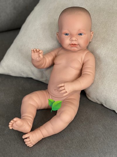 Кукла Llorens виниловая 45см Hugo без одежды (45001)