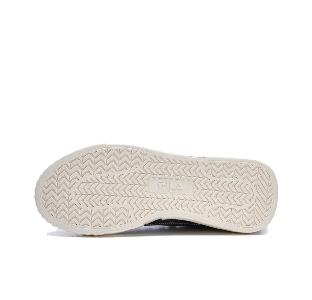 Мужские кроссовки FILA VIVA "Black|White" (WMNS) F12M322305FBK