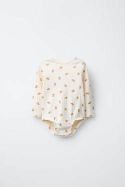 ZARA КОМПЛЕКТ ИЗ КУРТКИ, БОДИ И ЛЕГГИНСОВ С ПРИНТОМ «СОБАКИ», ЭКРЮ